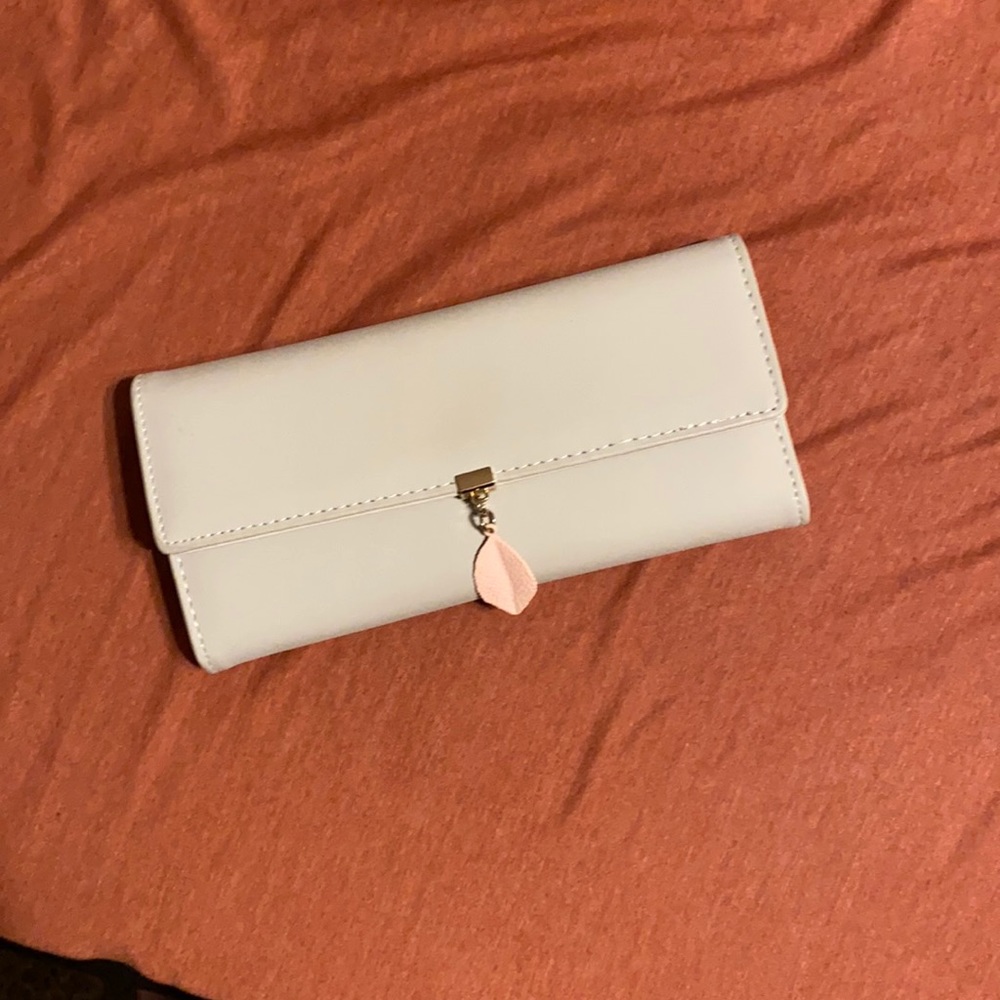 Simple grey wallet
